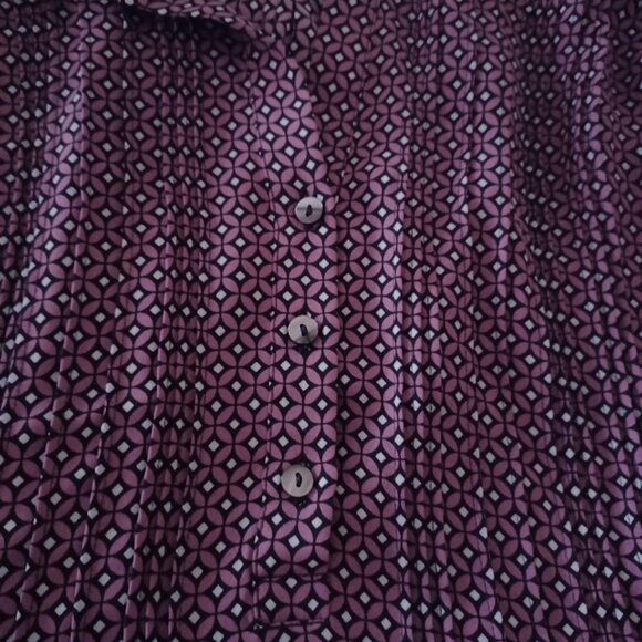 NYDJ Women’s Large Purple Geometric Tile Print Blouse Pintuck Ruffle Neck - Picture 5 of 10